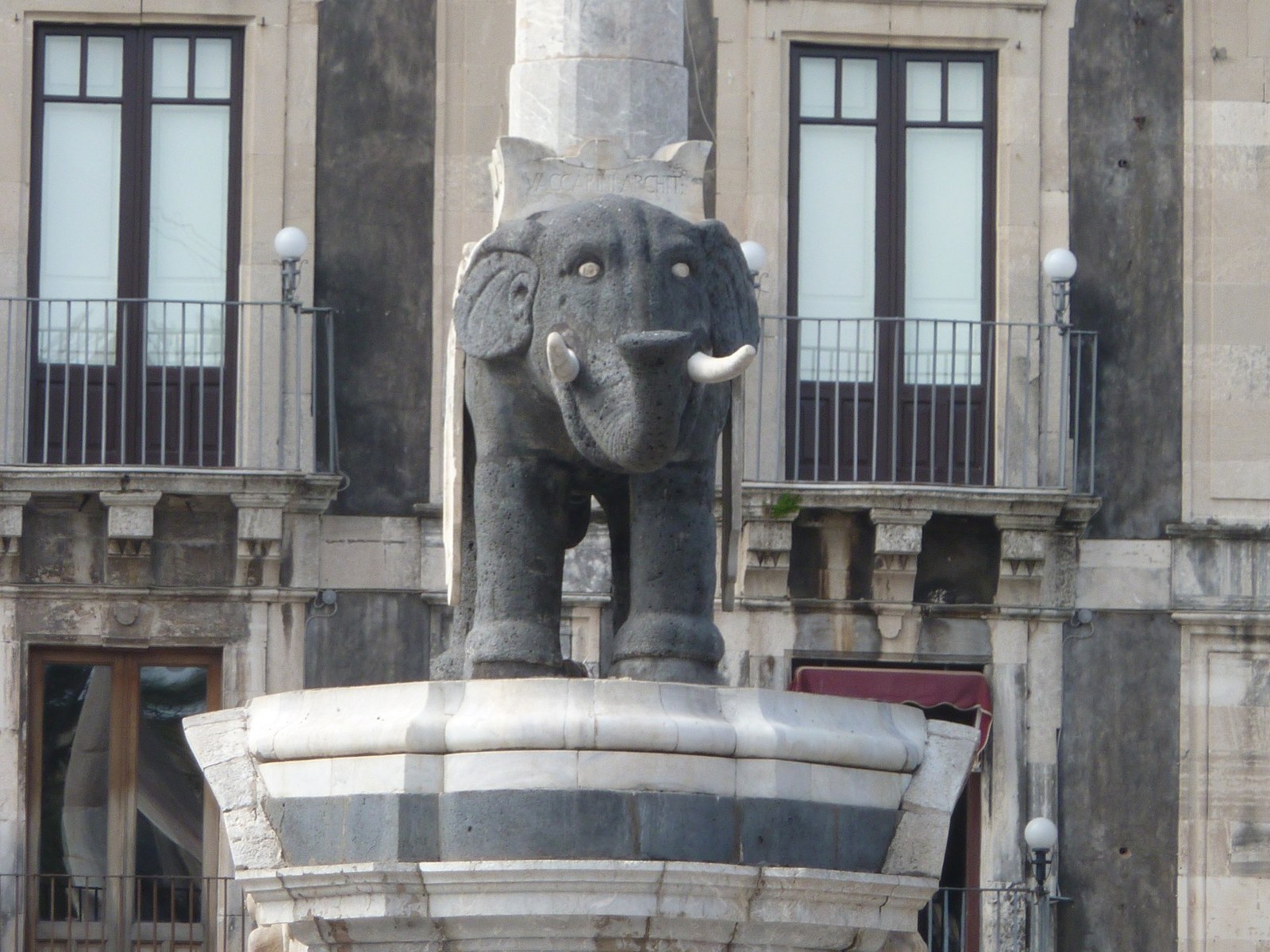 Fontana dell'Elefante and Cathedral in Piazza Duomo Catania Sicily