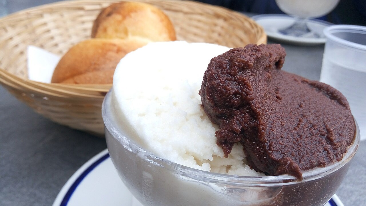 Sicilian granita with almond and chocolate flavours served with warm brioche
