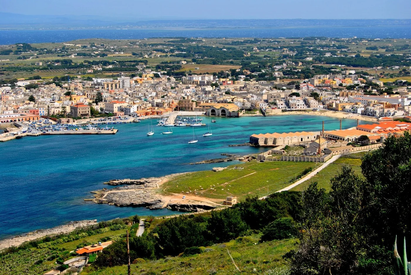 Veduta aerea dell'isola di Favignana