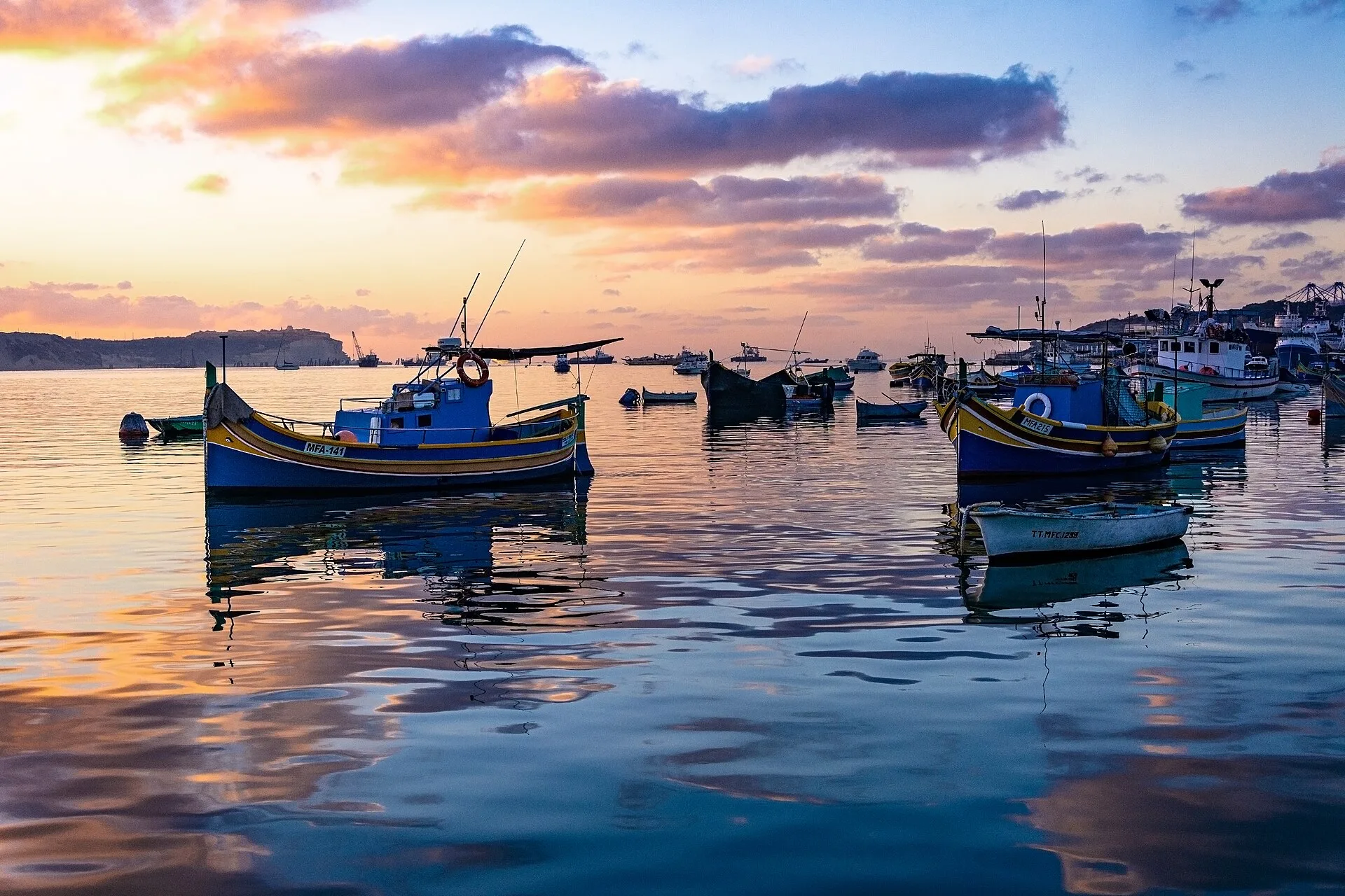 Porto di Marsaxlokk all'alba, Malta