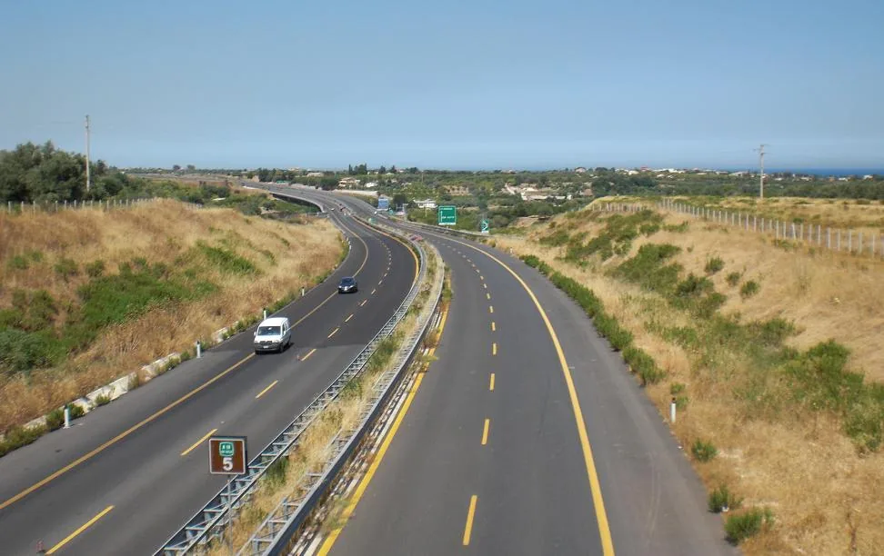 The A18 toll motorway running through eastern Sicily